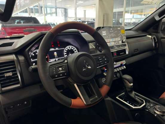 MITSUBISHI-TRITON-2026