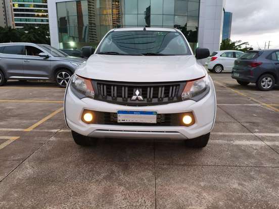 MITSUBISHI-L200 TRITON-2.4 16V TURBO DIESEL GL CD 4X4 MANUAL MITSUBISHI-L200 TRITON-2023
