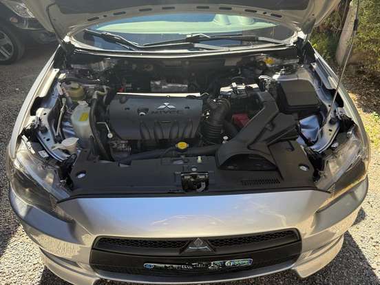 MITSUBISHI-LANCER-2012