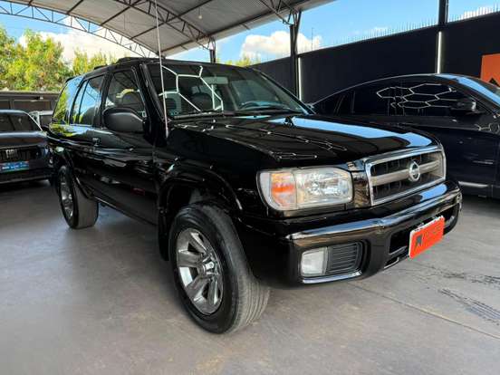 NISSAN-PATHFINDER-3.5 SE 4X4 V6 24V GASOLINA 4P AUTOMÁTICO NISSAN-PATHFINDER-2005