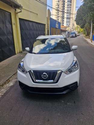NISSAN-KICKS-2018