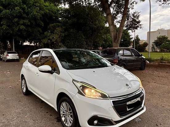 PEUGEOT-208-1.2 ALLURE 12V FLEX 4P MANUAL PEUGEOT-208-2016