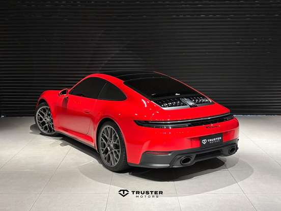 PORSCHE-911-2025