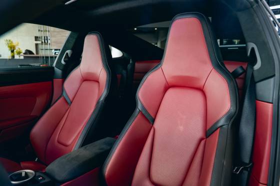 /en/city-belo-horizonte/cate-car-used-car/porsche-911-2026-3-6-24v-h6-t-hybrid-carrera-gts-pdk-48492435456721920/-8