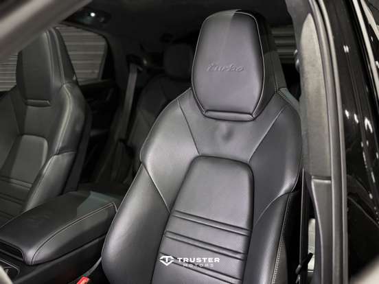 PORSCHE-CAYENNE-4.0 V8 E-HYBRID TURBO COUPÉ AWD TIPTRONIC S PORSCHE-CAYENNE-2025