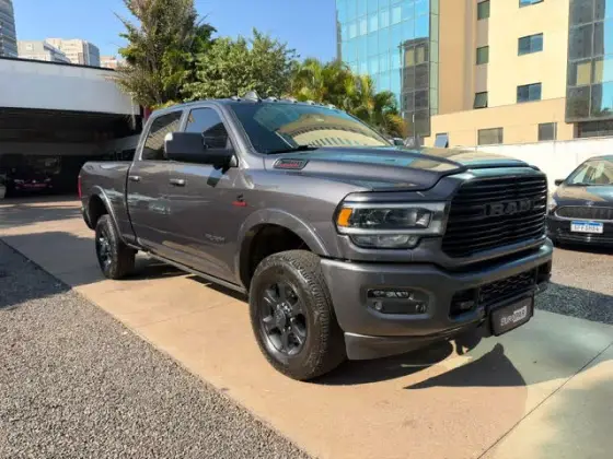 RAM 2500 6.7 I6 TURBO DIESEL LARAMIE CD 4X4 AUTOMÁTICO RAM 2500 6.7 I6 TURBO DIESEL LARAMIE CD 4X4 AUTOMÁTICO