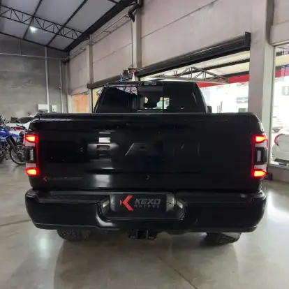 RAM-3500-6.7 I6 TURBO DIESEL LARAMIE NIGHT EDITION CD 4X4 AUTOMÁTICO RAM-3500-2023