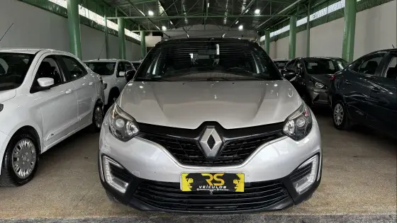 RENAULT CAPTUR 1.6 16V SCE FLEX LIFE X-TRONIC RENAULT CAPTUR 1.6 16V SCE FLEX LIFE X-TRONIC