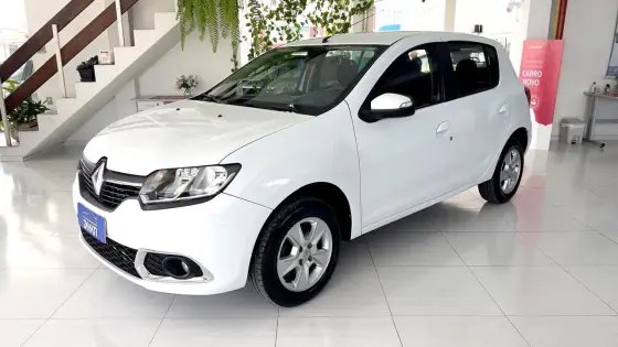 RENAULT SANDERO 1.6 16V SCE FLEX DYNAMIQUE EASY-R RENAULT SANDERO 1.6 16V SCE FLEX DYNAMIQUE EASY-R