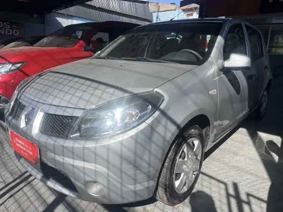 RENAULT SANDERO 1.6 EXPRESSION 8V FLEX 4P MANUAL RENAULT SANDERO 1.6 EXPRESSION 8V FLEX 4P MANUAL