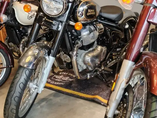 ROYAL ENFIELD-CLASSIC 650 BLACK CHROME ROYAL ENFIELD-CLASSIC 650 BLACK CHROME-2026