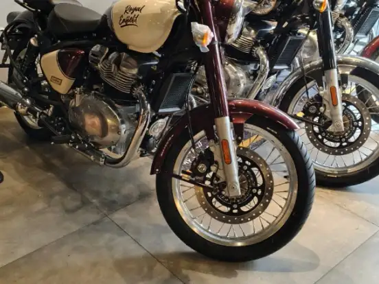 ROYAL ENFIELD-CLASSIC 650 BLACK CHROME ROYAL ENFIELD-CLASSIC 650 BLACK CHROME-2026
