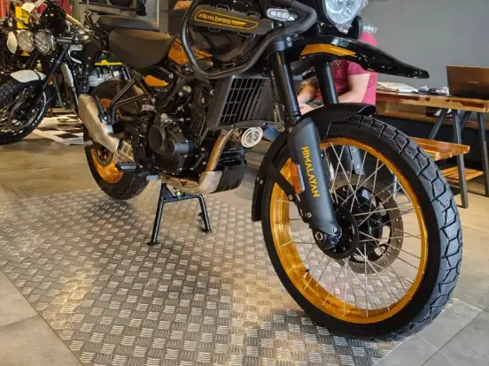 ROYAL ENFIELD-HIMALAYAN 450 HANLE BLACK ROYAL ENFIELD-HIMALAYAN 450 HANLE BLACK-2026