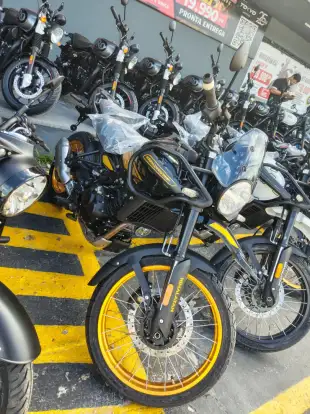 ROYAL ENFIELD-HIMALAYAN 450 HANLE BLACK-2026