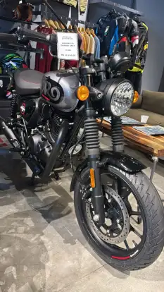 ROYAL ENFIELD-HUNTER 350-2026