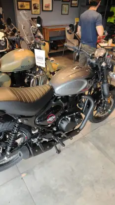 ROYAL ENFIELD-HUNTER 350-2026