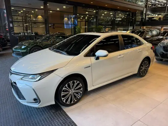 TOYOTA COROLLA 1.8 VVT-I HYBRID FLEX ALTIS PREMIUM CVT
