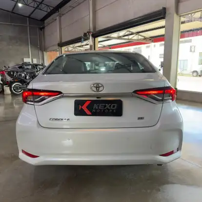 TOYOTA-COROLLA-2022