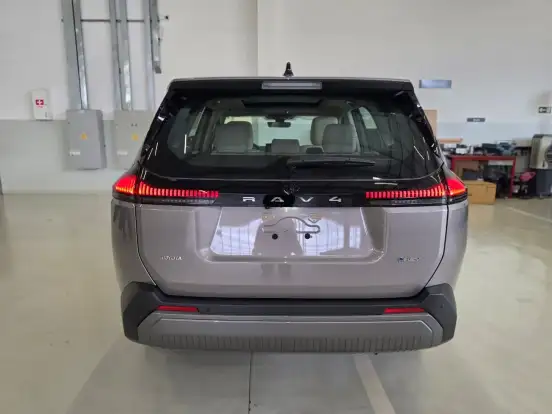 TOYOTA-RAV4-2026