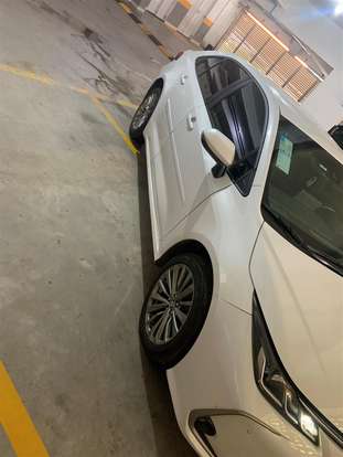 TOYOTA-COROLLA-2025