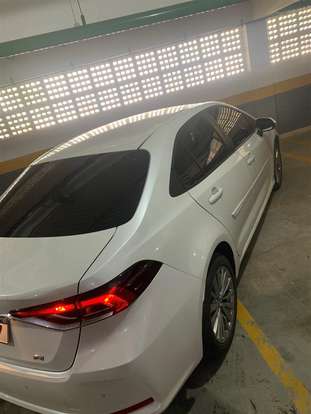 TOYOTA-COROLLA-2025