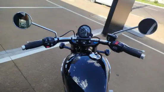 TRIUMPH-BONNEVILLE SPEEDMASTER-2025