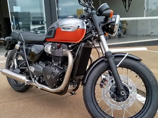 TRIUMPH-BONNEVILLE T100 900 TRIUMPH-BONNEVILLE T100 900-2025