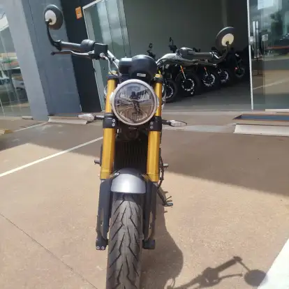 TRIUMPH-SPEED 400-2025