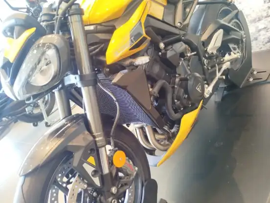TRIUMPH-STREET TRIPLE RS ABS TRIUMPH-STREET TRIPLE RS ABS-2025