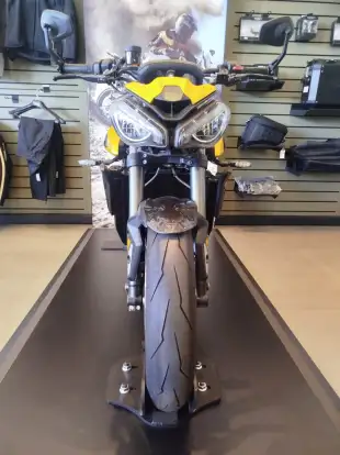 TRIUMPH-STREET TRIPLE RS ABS-2025