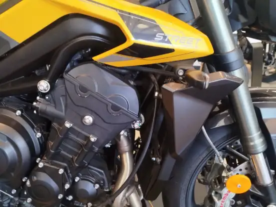 TRIUMPH-STREET TRIPLE RS ABS TRIUMPH-STREET TRIPLE RS ABS-2025