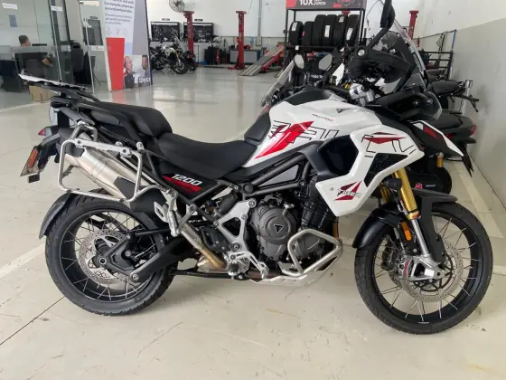 TRIUMPH TIGER 1200 DESERT EDITION TRIUMPH TIGER 1200 DESERT EDITION