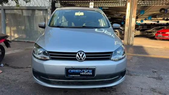 VOLKSWAGEN FOX 1.6 MI 8V FLEX 4P MANUAL VOLKSWAGEN FOX 1.6 MI 8V FLEX 4P MANUAL