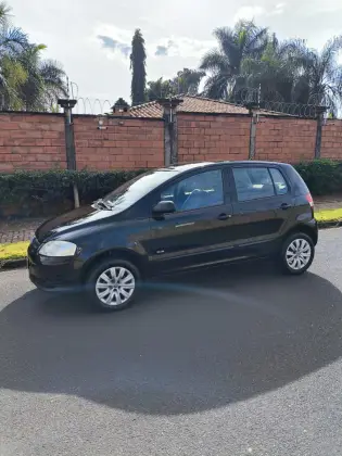 VOLKSWAGEN FOX 1.6 MI PLUS 8V FLEX 4P MANUAL VOLKSWAGEN FOX 1.6 MI PLUS 8V FLEX 4P MANUAL