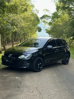 VOLKSWAGEN GOLF 1.4 TSI COMFORTLINE 16V GASOLINA 4P AUTOMÁTICO
