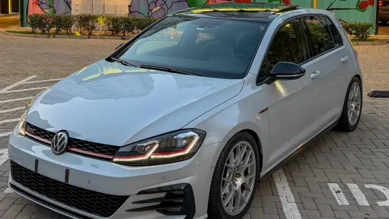 VOLKSWAGEN GOLF 2.0 350 TSI GASOLINA GTI DSG VOLKSWAGEN GOLF 2.0 350 TSI GASOLINA GTI DSG