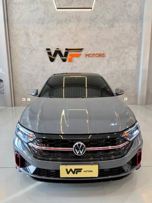 /en/city/cate-car-used-car/volkswagen-jetta-2024-2-0-350-tsi-gasoline-gli-dsg-48102176518703104/-2
