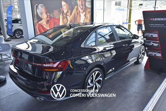 VOLKSWAGEN-JETTA-2025