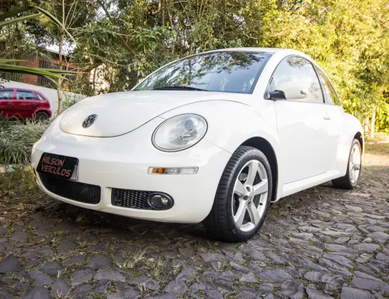 VOLKSWAGEN NEW BEETLE 2.0 MI 8V GASOLINA 2P TIPTRONIC VOLKSWAGEN NEW BEETLE 2.0 MI 8V GASOLINA 2P TIPTRONIC