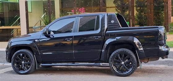 VOLKSWAGEN AMAROK 3.0 V6 TDI DIESEL HIGHLINE EXTREME CD 4MOTION AUTOMÁTICO