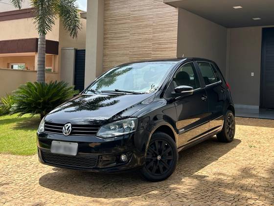 VOLKSWAGEN FOX 1.6 MI 8V FLEX 4P MANUAL