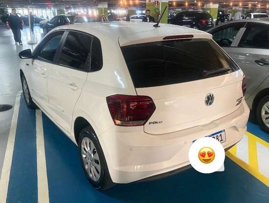 VOLKSWAGEN-POLO-2019