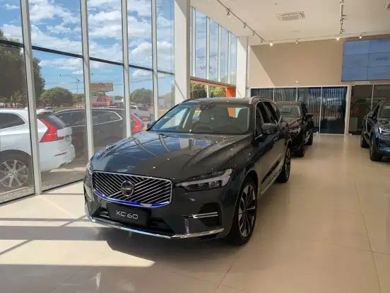 VOLVO-XC60-2.0 T8 PHEV ULTRA AWD GEARTRONIC VOLVO-XC60-2026