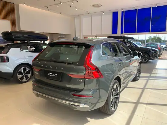 VOLVO-XC60-2.0 T8 PHEV ULTRA AWD GEARTRONIC VOLVO-XC60-2026
