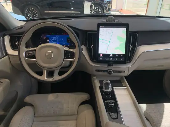 VOLVO-XC60-2.0 T8 PHEV ULTRA AWD GEARTRONIC VOLVO-XC60-2026