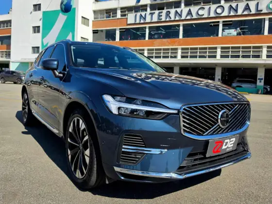 VOLVO XC60 2.0 T8 PHEV ULTRA AWD GEARTRONIC