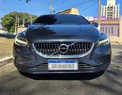 VOLVO V40 2.0 T4 MOMENTUM GASOLINA 4P AUTOMÁTICO VOLVO V40 2.0 T4 MOMENTUM GASOLINA 4P AUTOMÁTICO