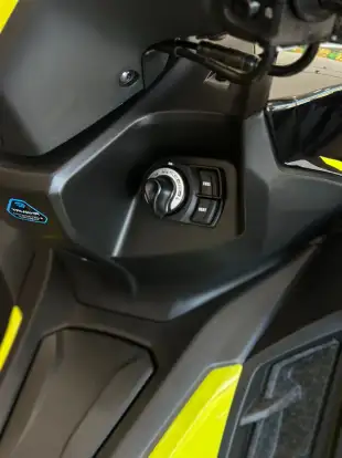 YAMAHA-AEROX 160 ABS-2026