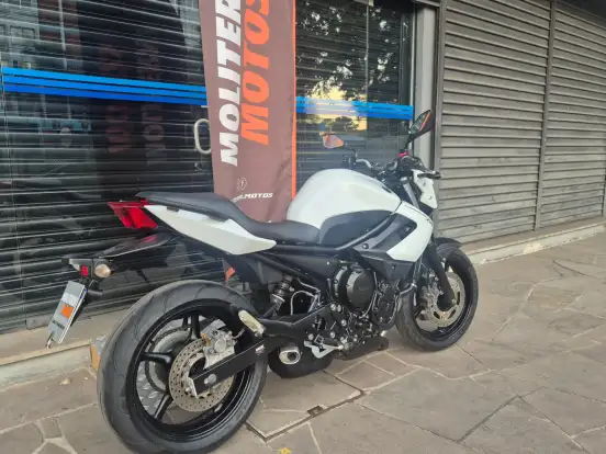 YAMAHA-XJ6 N YAMAHA-XJ6 N-2012