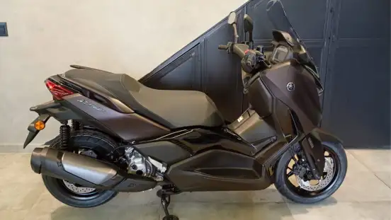 YAMAHA-XMAX 300 CONNECTED ABS YAMAHA-XMAX 300 CONNECTED ABS-2025